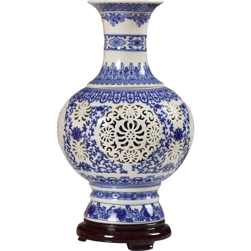 花瓶家居景德镇陶瓷青花手工镂空图案摆设现代象牙花瓶