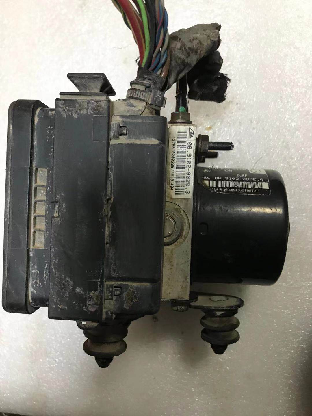 适配大众速腾刹车abs总成控制单元1kd614517b1k0907379ac刹车泵abs