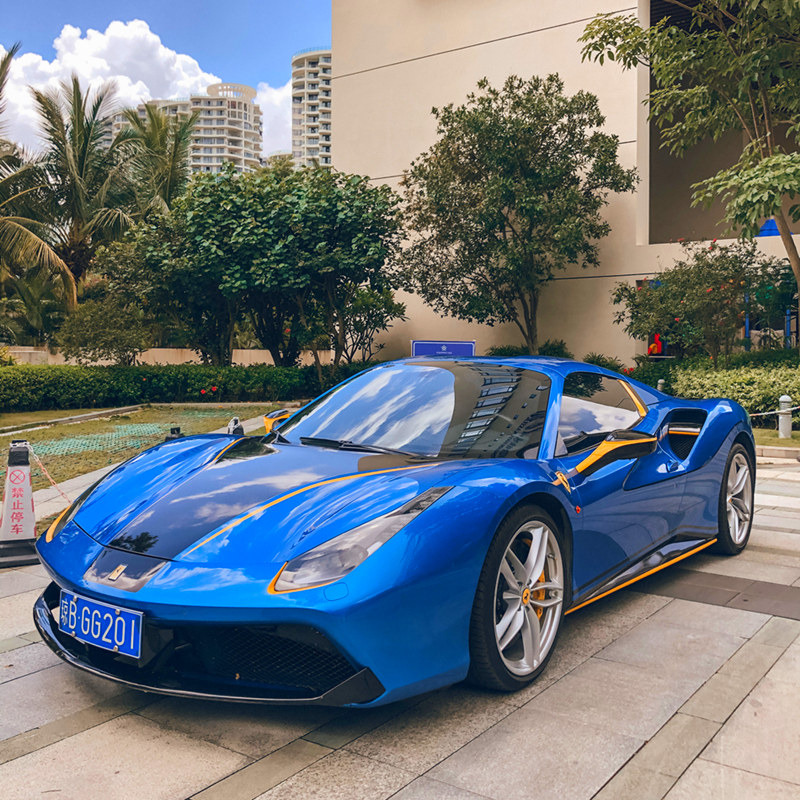 广东广州深圳豪车租赁本地敞篷超跑租车法拉利租车