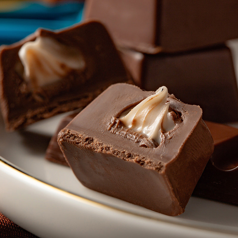 黑巧克力散装夹心便宜5斤结混装礼盒装吃不起的糖果网红零食喜糖