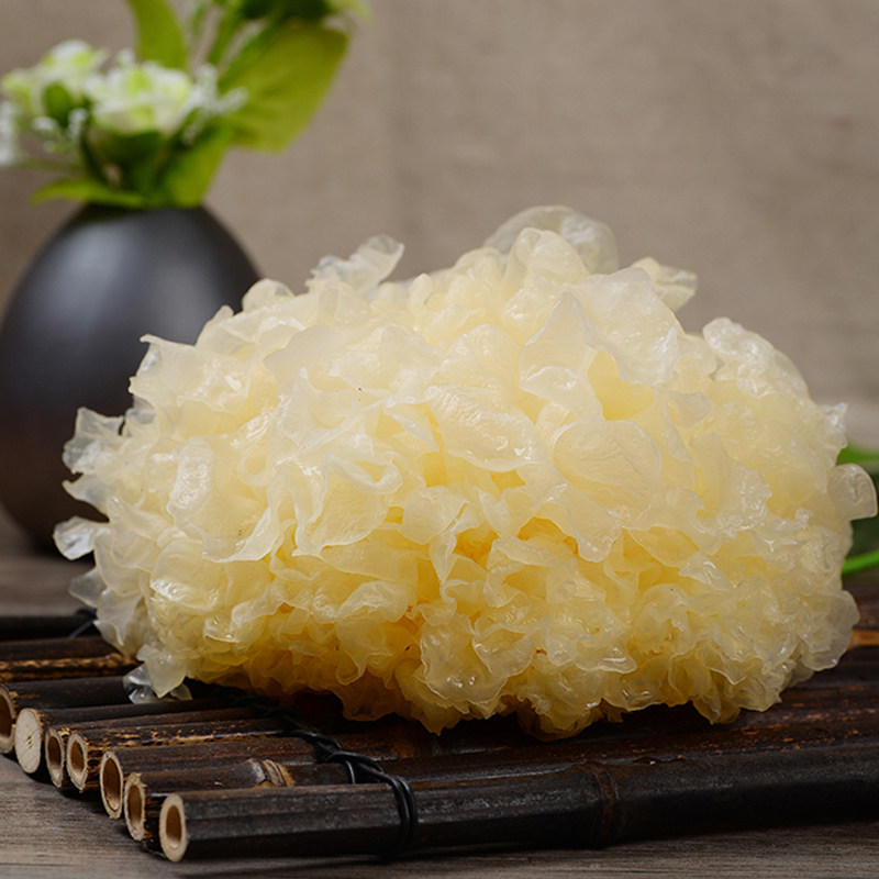 银朵雪耳袋装5朵无公害糯耳无硫丑耳鲜活新鲜新鲜银耳