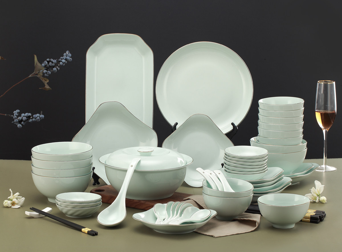 60头玉珑青瓷餐具套装家用碗盘碟吃饭碗盘子餐具瓷器套装