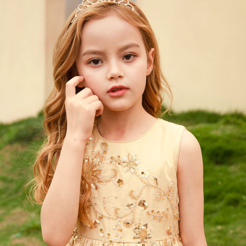 粒子童装夏季2022女童金色无袖连衣裙轻奢小众连衣裙