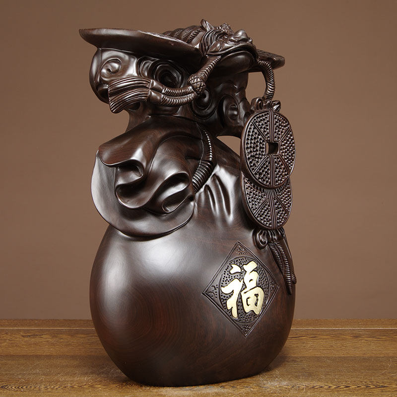 檀木雕刻蝙蝠铜钱福袋摆件送福纳福寓意家居木雕