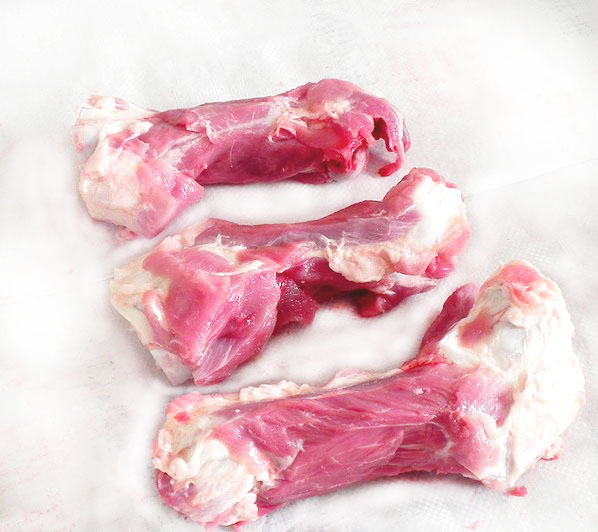 猪肉新鲜农家散养筒子前腿腿骨肉棒骨髓汤骨生猪排