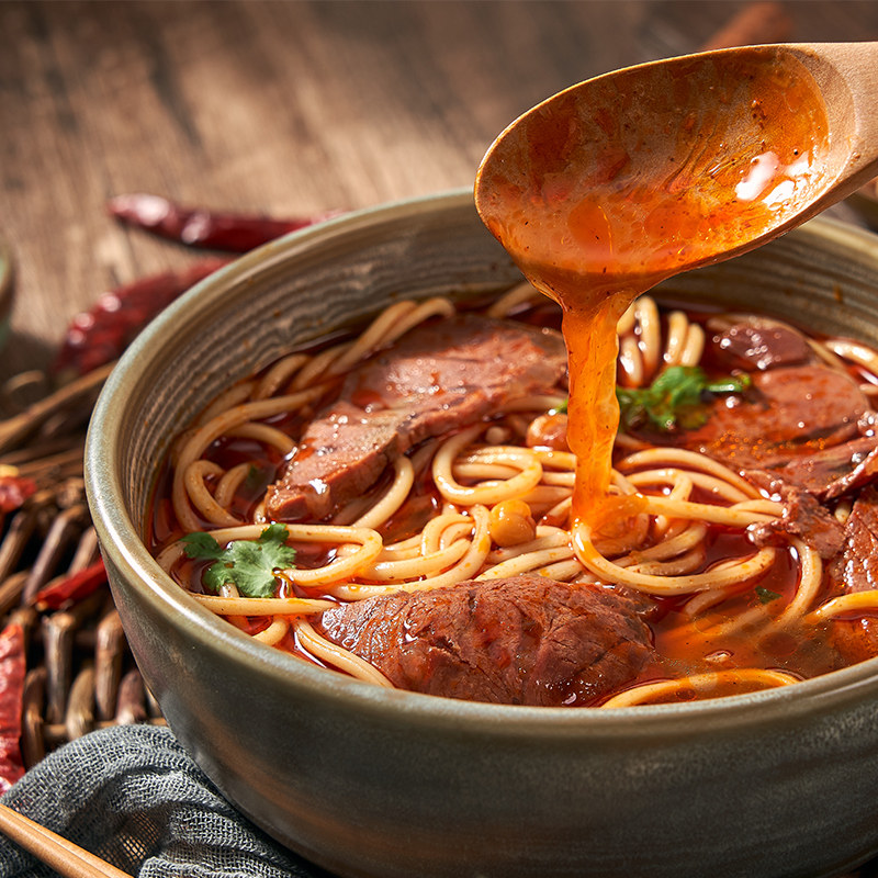 荆楚大地襄阳牛肉面速食面食油炸碱水水面牛油冲泡方便面