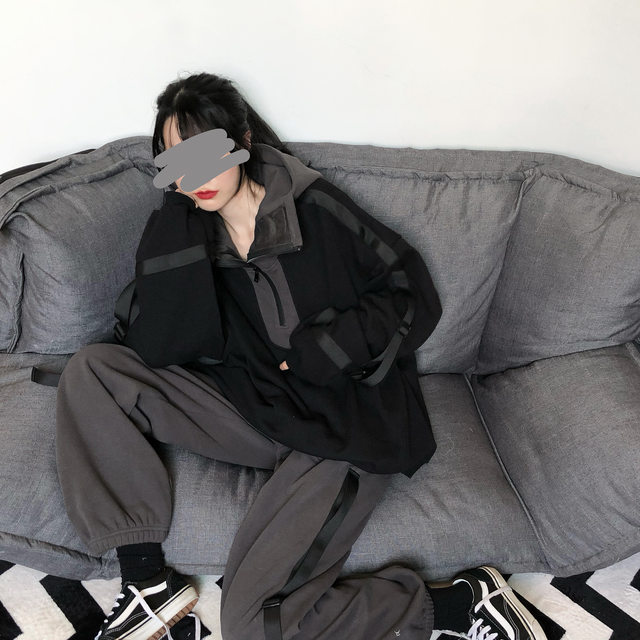 pinksavior plus thick cashmere sweater winter black and gray track suit version 2.0 pinksavior plus thick cashmere sweater winter black and gray track suit version 2.0