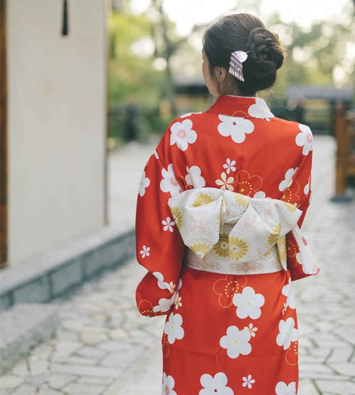 和服月夜文艺复古改良红色樱花温泉料理日式连衣裙