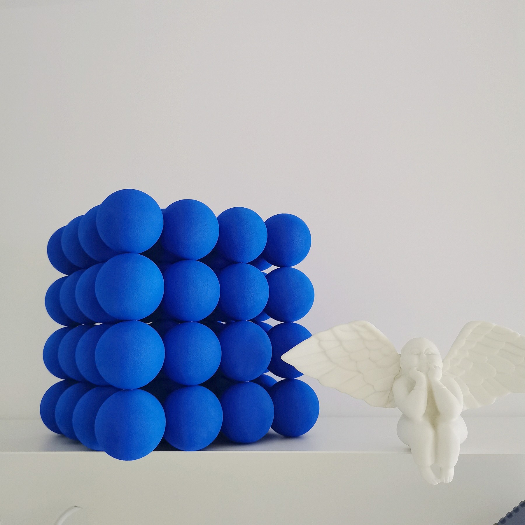 现代简约艺术正方形几何体装饰摆件克莱因小球魔方样板房摆件