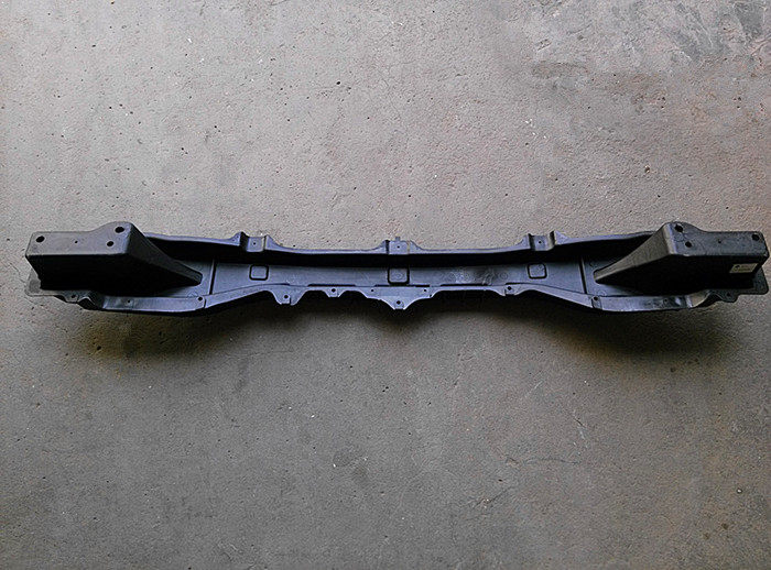 保险杠起亚k3s内铁支架骨架内衬厂家4s专供保险杠