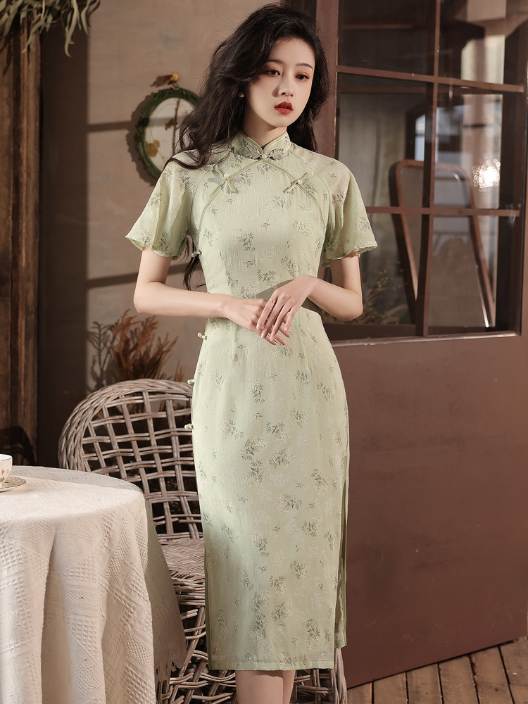 花开栀夏日常2022新款复古民国改良青绿色旗袍旗袍