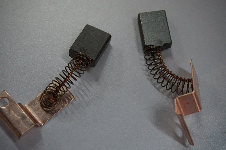 索利得 小蛮牛 五器 钻孔机 水钻 原装碳刷200 250 280电刷 配件