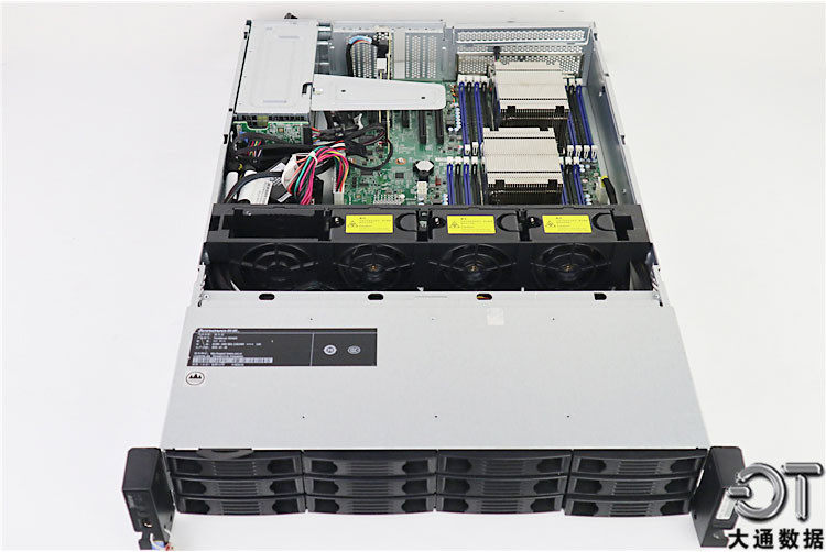 联想rd450x静音服务器机架式系统主板硬盘数据存储服务器