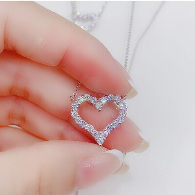 pt950铂金镶嵌莫桑钻石18k玫瑰金爱心项链心形锁骨链时尚简约