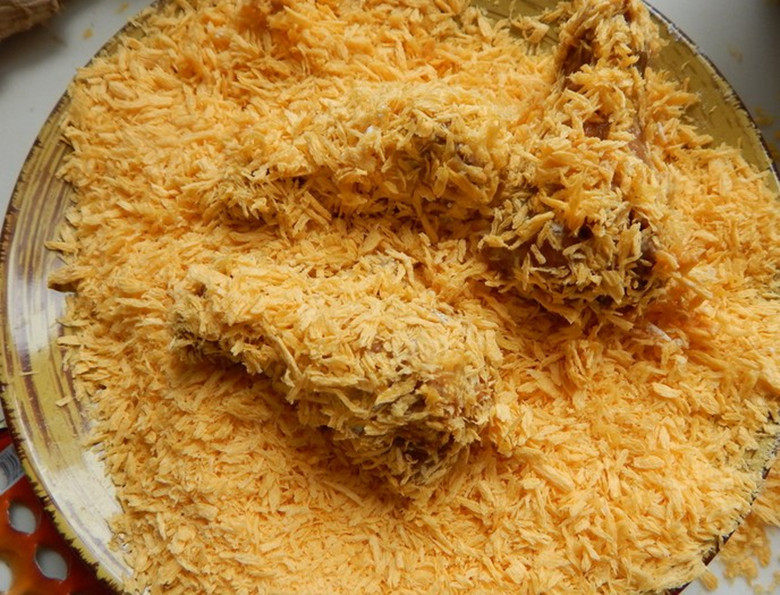 炸鸡面包热卖柳前油炸猪排黄糠黄色面包糠