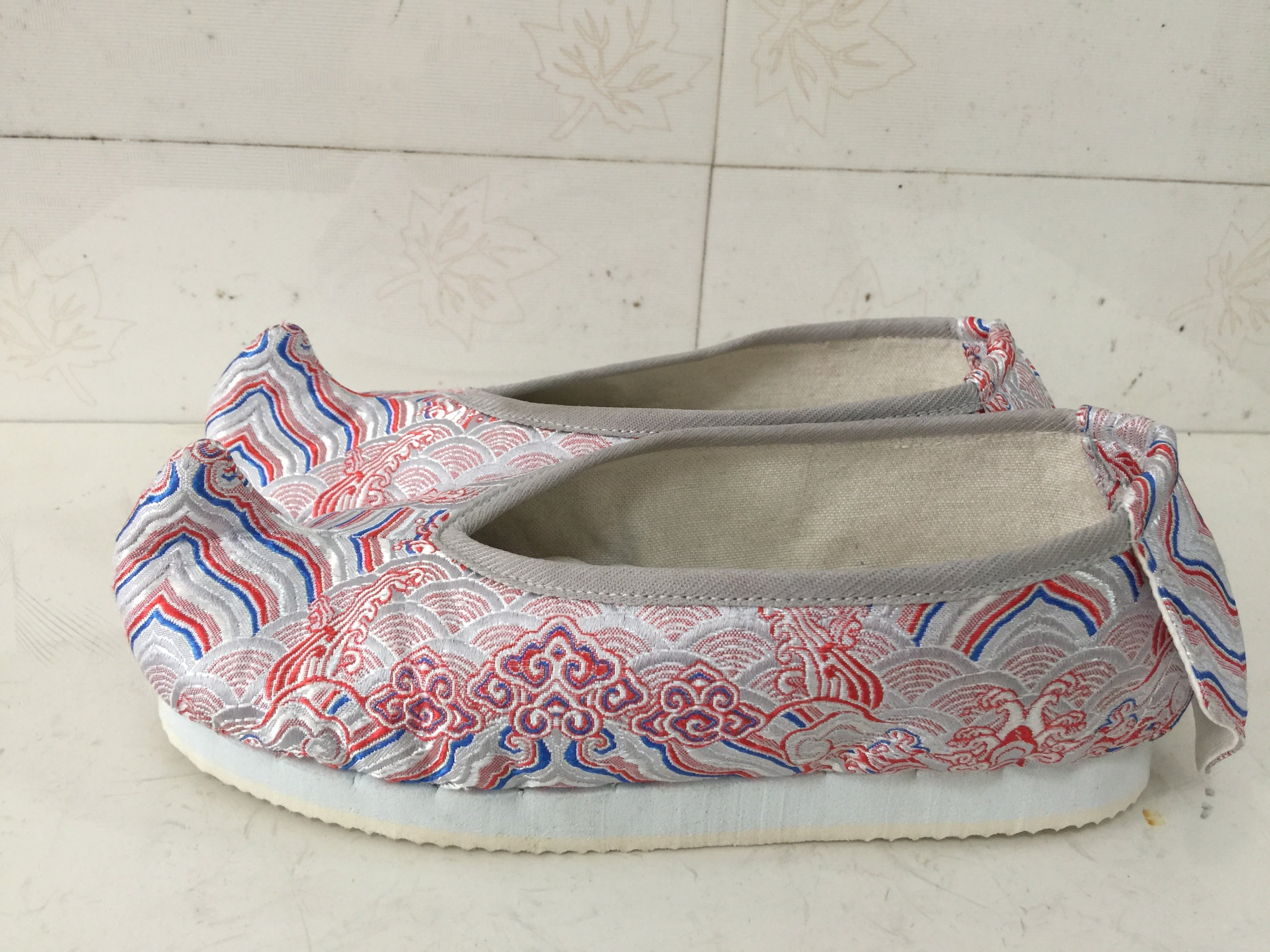 古装男女弓鞋平底汉服翘头中式婚礼民族风鞋子布鞋