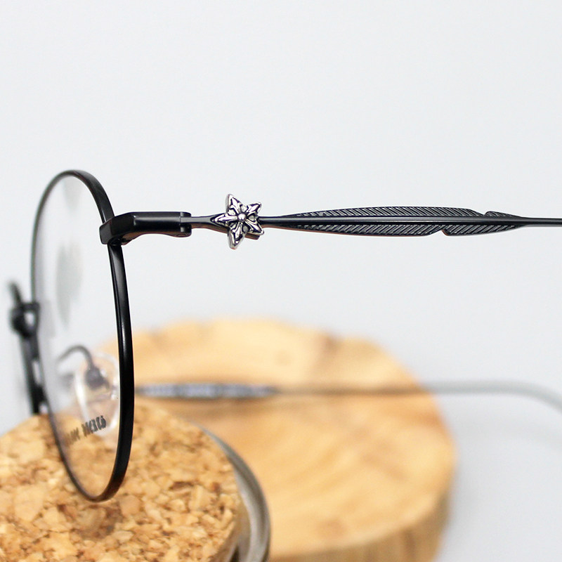 新潮百搭ip电镀纯钛复古手工雕花圆形瘦脸眼镜架