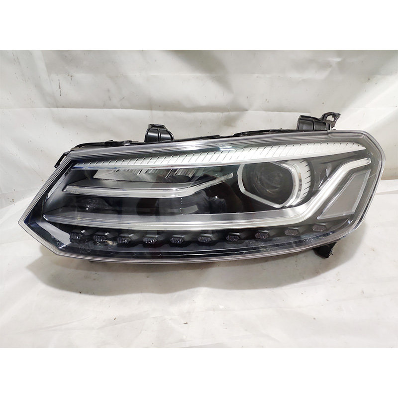 适用于众泰t300t500t600coupe大灯总成led光灯行大灯总成
