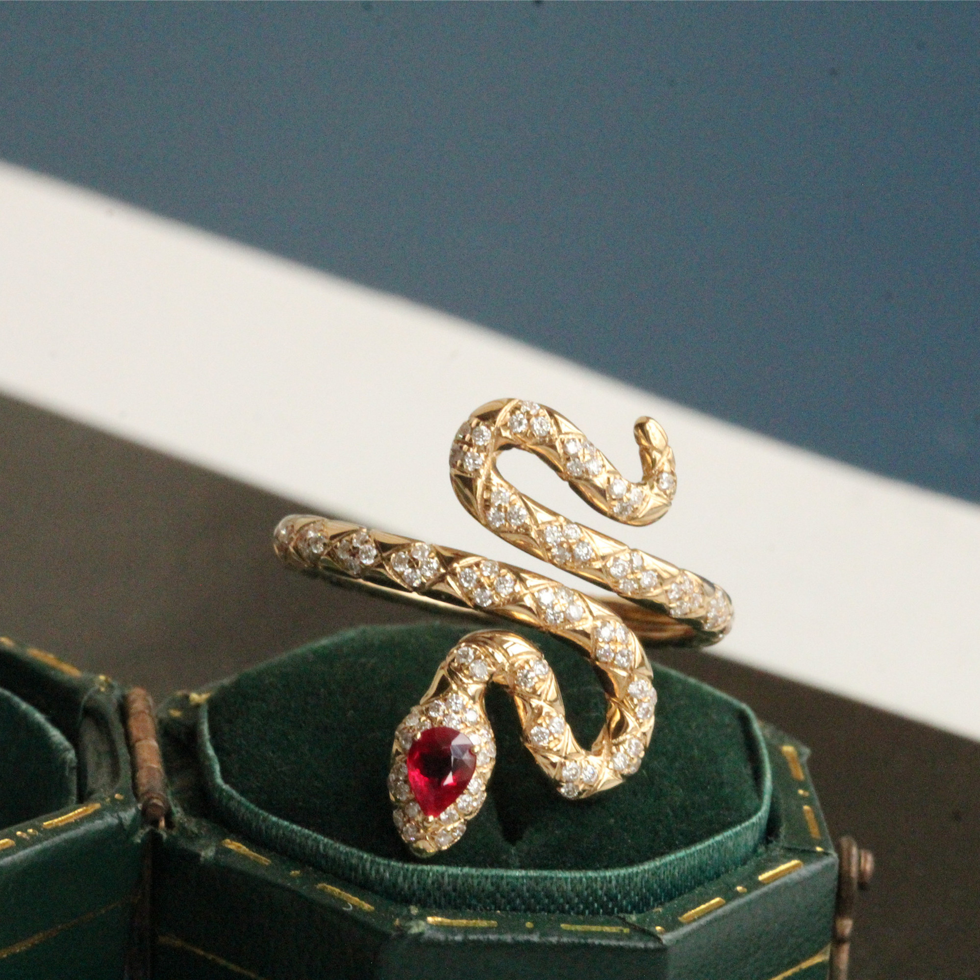 翎舞禁忌与美18k金钻石红宝石开口戒指复古灵蛇设计师款时尚