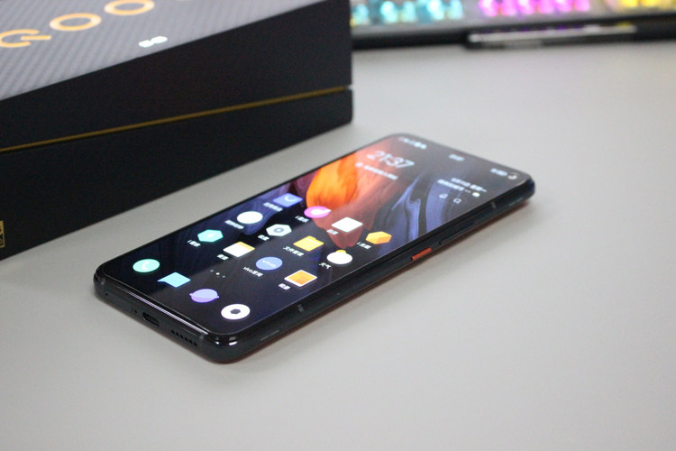 vivo iqoo 3 5g新款职业电竞手机高通骁龙865 iqoo 爱酷iqoo5 pro