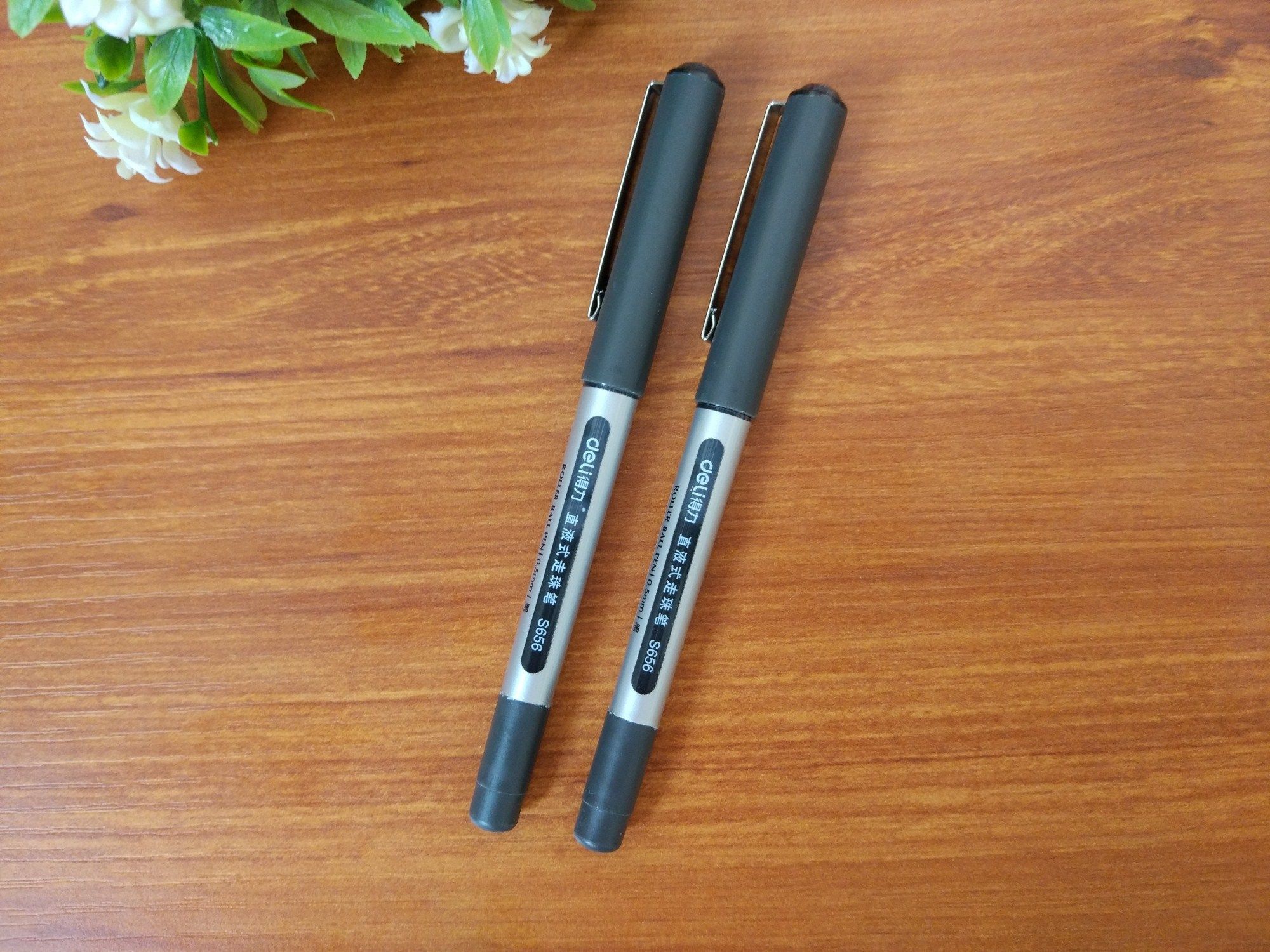 得力s656直液式走珠笔签字笔中性笔不断墨水碳素宝珠