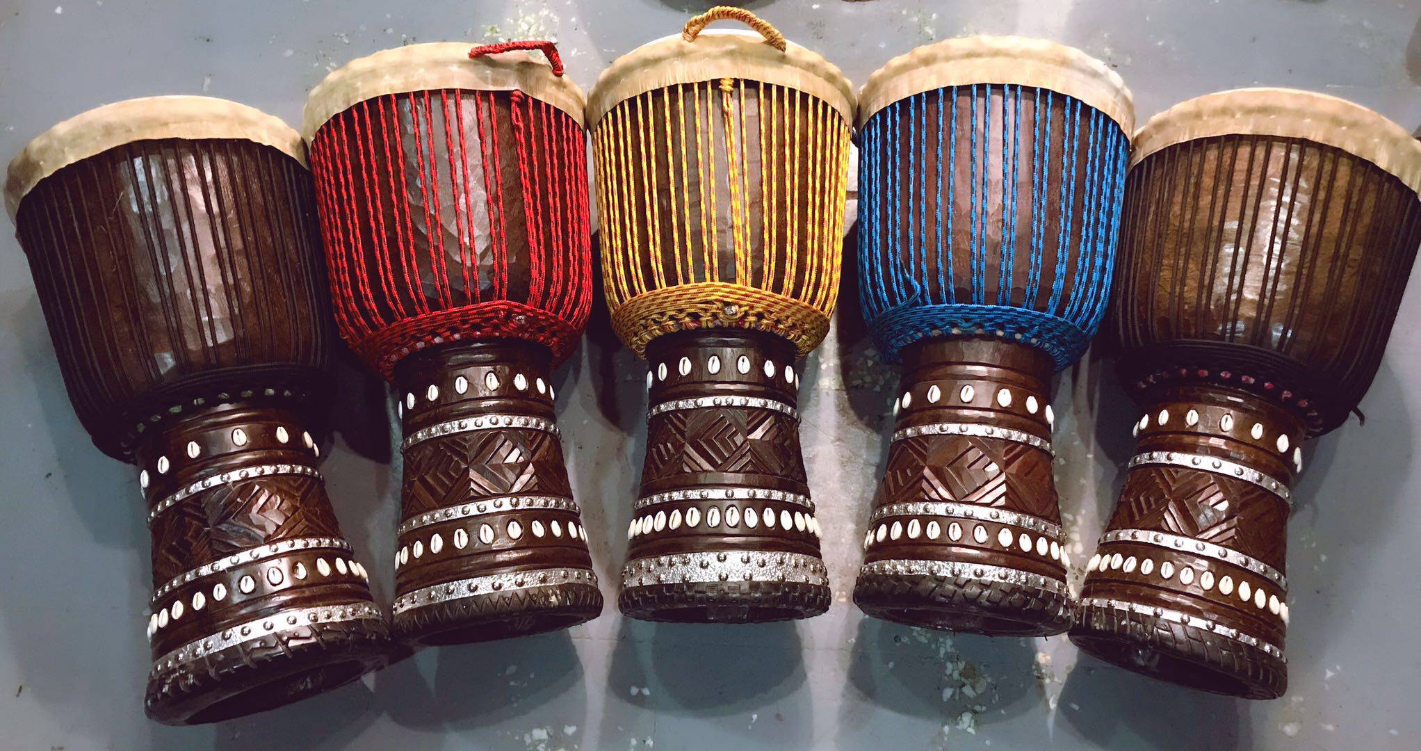 fs飞手硬木标12寸专业高端舞台演奏非洲鼓曼丁民谣伴奏手鼓djembe