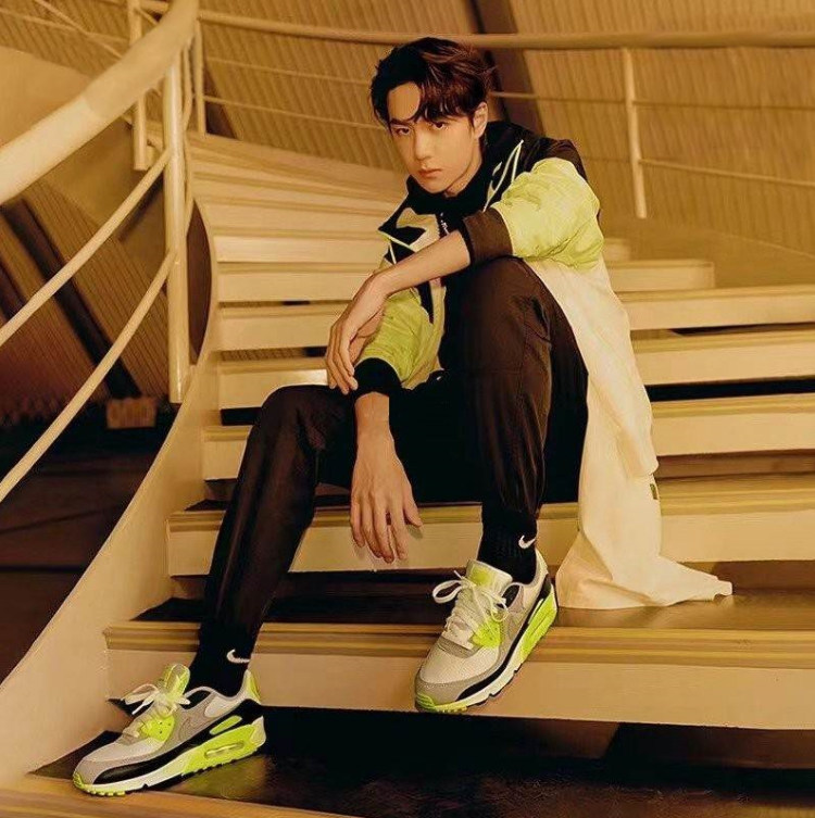 耐克nike air max 90 王一博复古气垫跑鞋 cd0881-104-103 cd0490