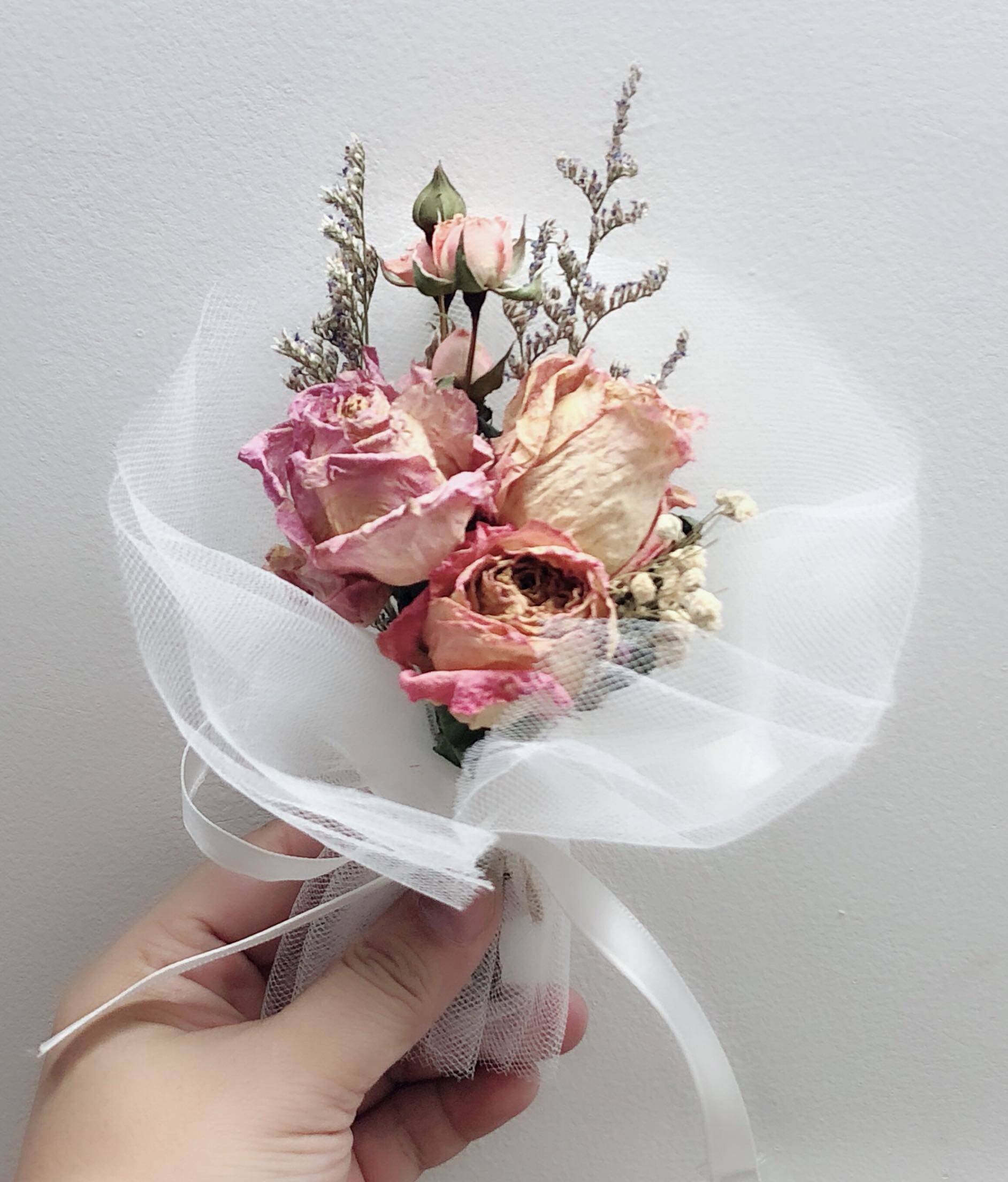 干花母亲节浪漫玫瑰花束公主婚纱迷你小干婚礼伴手干花