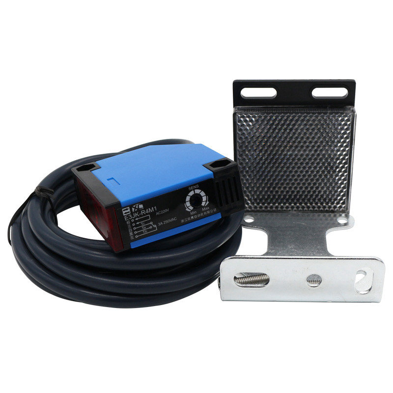 镜面反射型光电开关e3jkr4m1红外线感应传感器12v24v220v通用5米