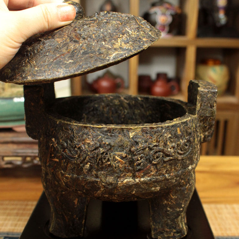 普洱工艺茶鼎摆件创意茶雕礼品办公室桌面酒柜摆件