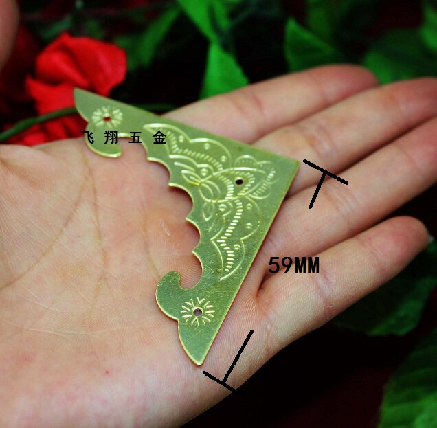 59mm边长大号黄色蝙蝠角片三角片装饰角码木盒四边装饰角铁皮包角