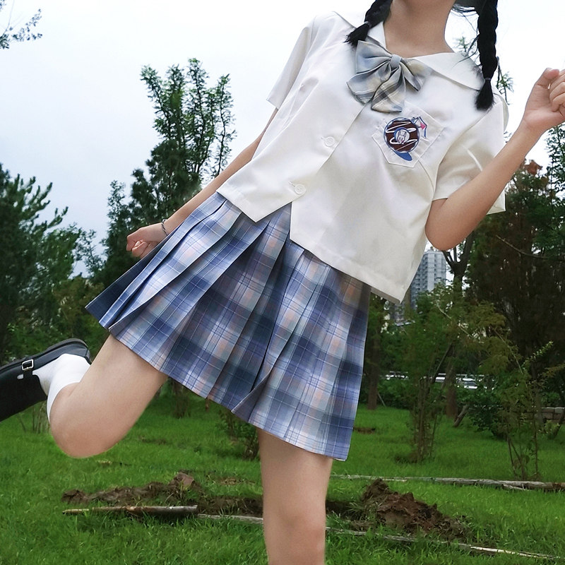 五十岚原创jk制服甜甜圈刺绣衬衫女白衬衣日系衬衫