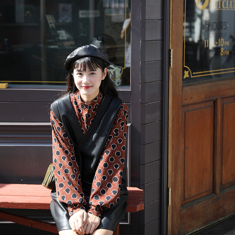 他他商城 女装 叙旧印花小立领长袖衬衫女复古港味秋季洋气上衣 星球