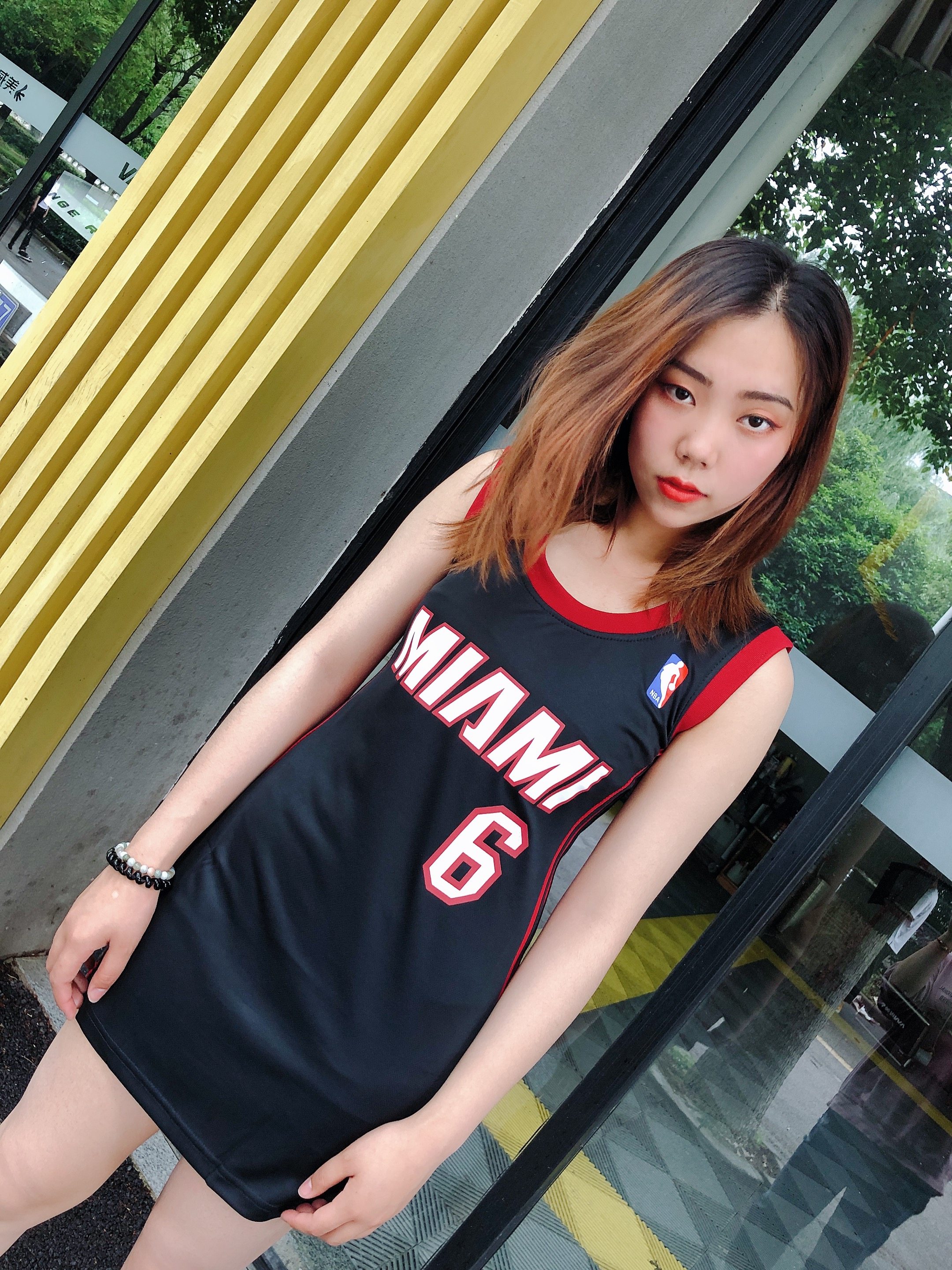 热火黑色6号詹姆斯女球衣篮球宝贝修身连衣裙少女啦啦队无袖背心 - 夜