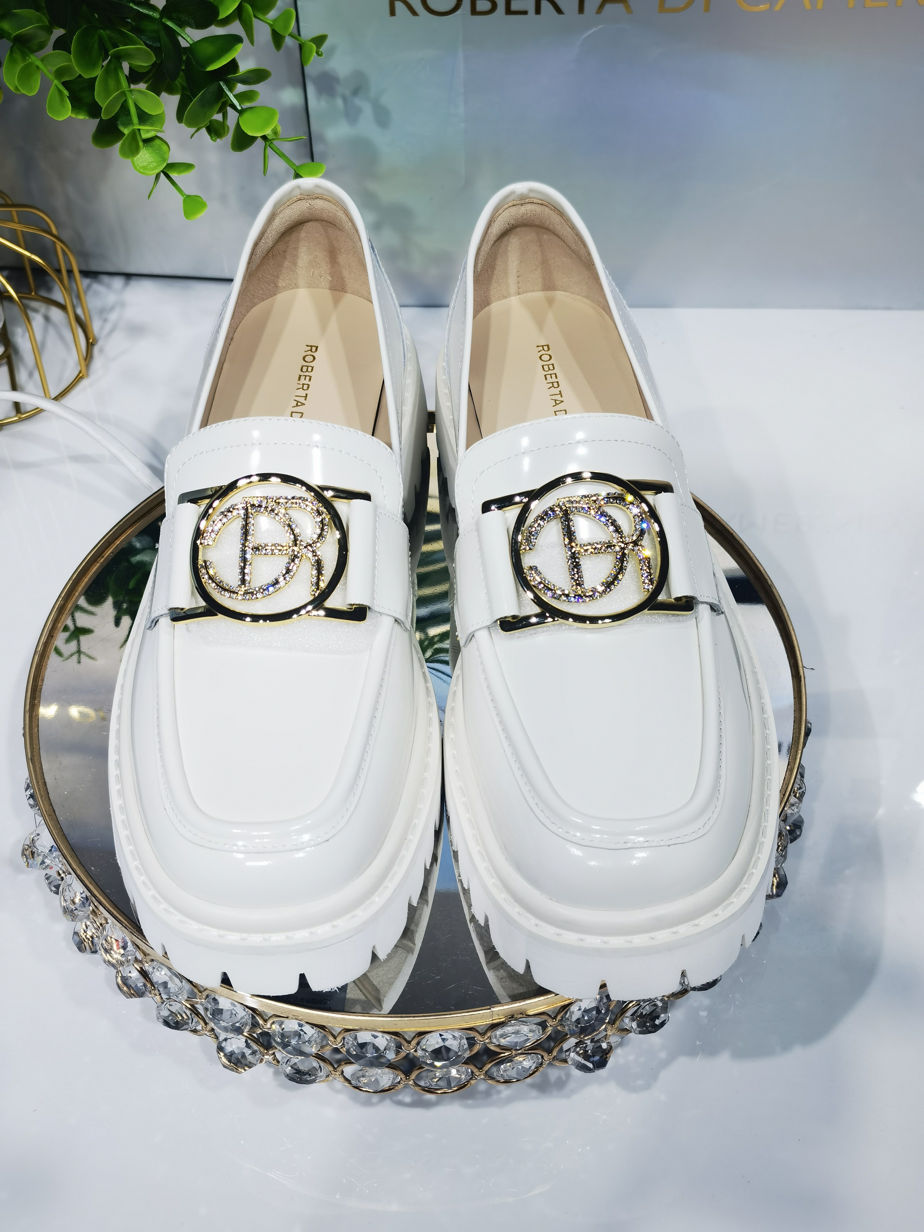 roberta诺贝达女鞋2022春款水钻钻饰舒适松糕厚底乐福鞋(豆豆鞋)