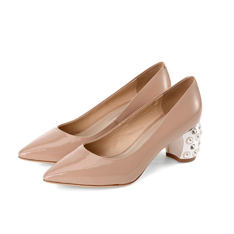 roberta诺贝达高端女鞋春季新款珍珠尖头水钻粗跟单鞋