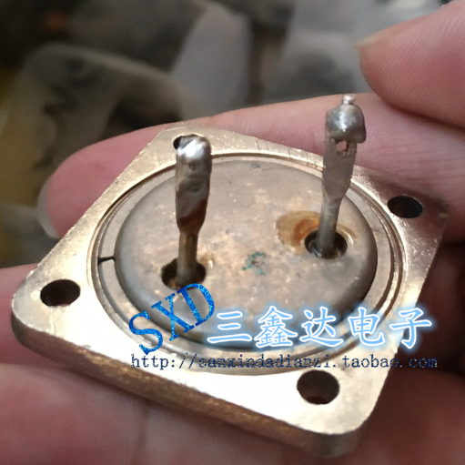 3ad18a3ad18b3ad18c3ad18d原装拆机pnp低频大功率三极管三极管