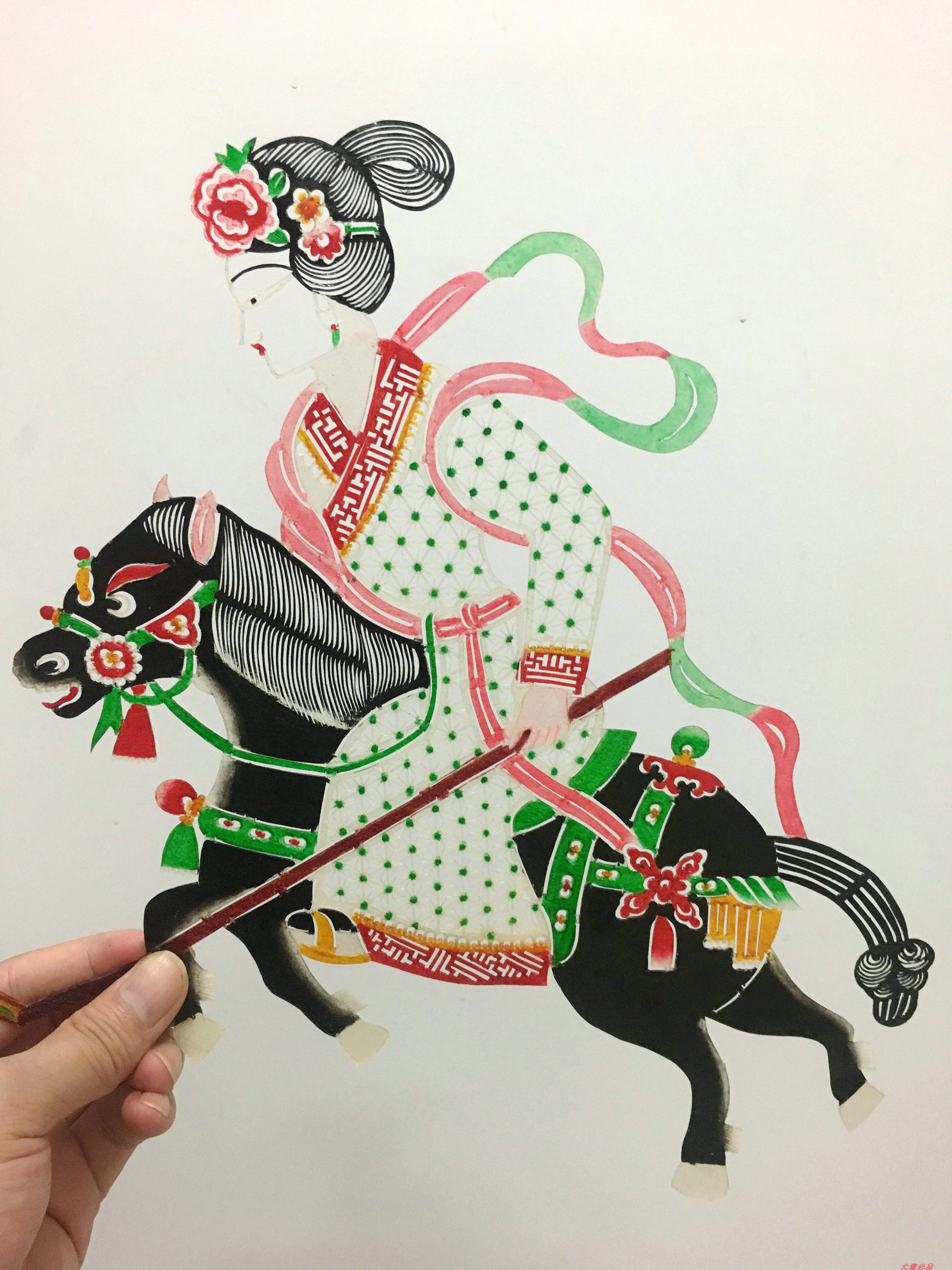 皮影手工雕刻特色工艺品装饰画老外马球非物质文化遗产皮影