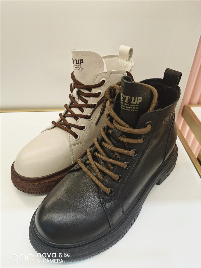 ritai日泰正品女鞋女靴2022秋冬搭扣内里马丁马丁靴