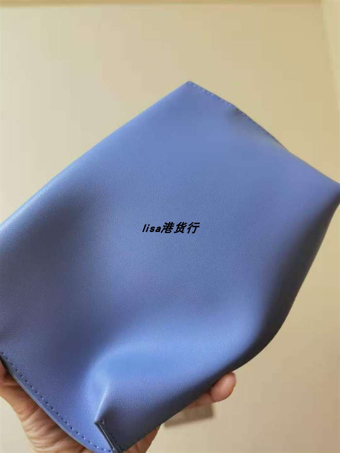 雅诗兰黛香港专柜赠品蓝色化妆包便携简约贝壳手拿拉链收纳零钱包