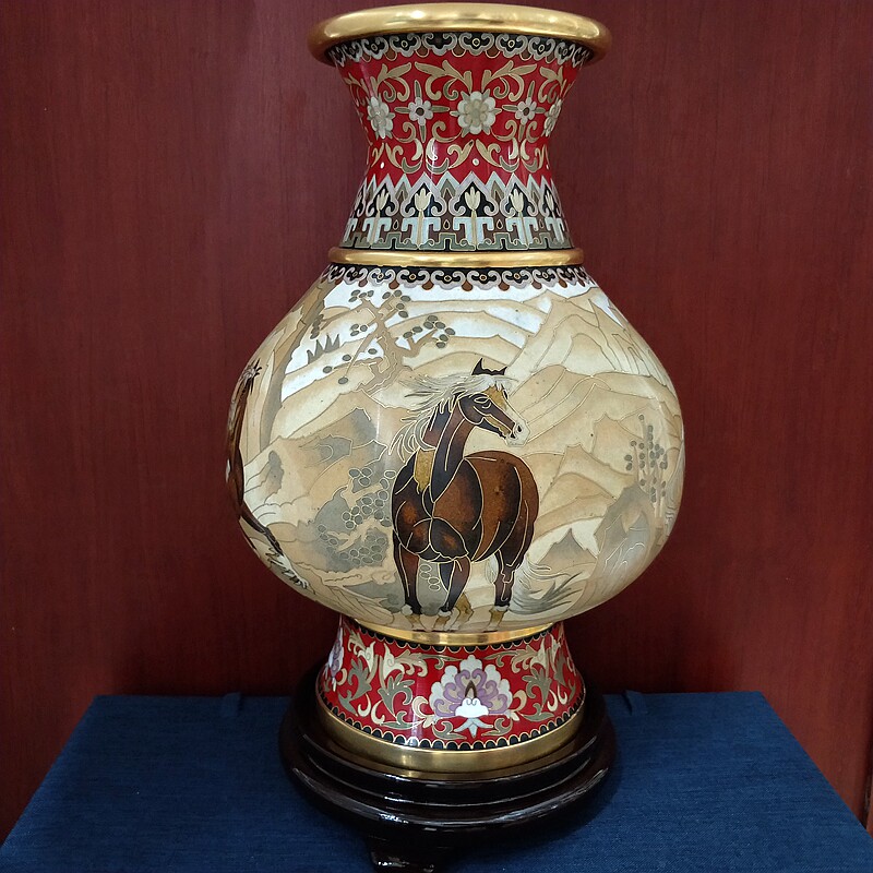 传统复古古铜胎掐珐琅老北京景泰蓝花瓶12寸马瓶景泰蓝