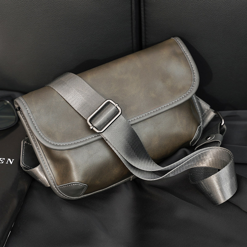 2022新款虎头包胸包复古灰绿色韩版男包休闲时尚斜挎包男士包袋