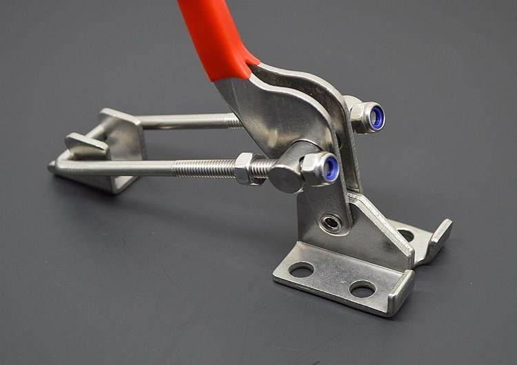 庭院柜子铁箱扣紧紧扣更衣柜扣挂快速压紧房间挂锁