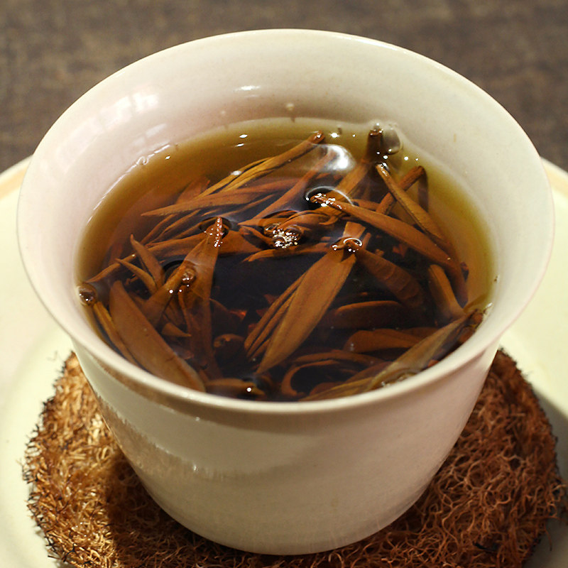 金针云南庆大红茶滇红特级古树茶蜜香花果香滇红