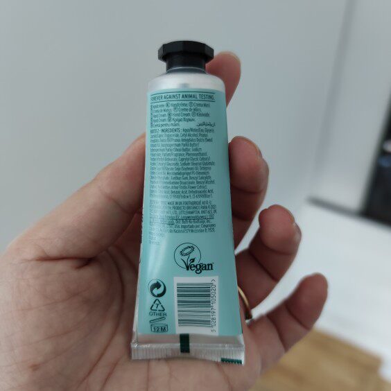 bodyshopwinterjasminehandcream圣诞冬日茉莉护手护手霜