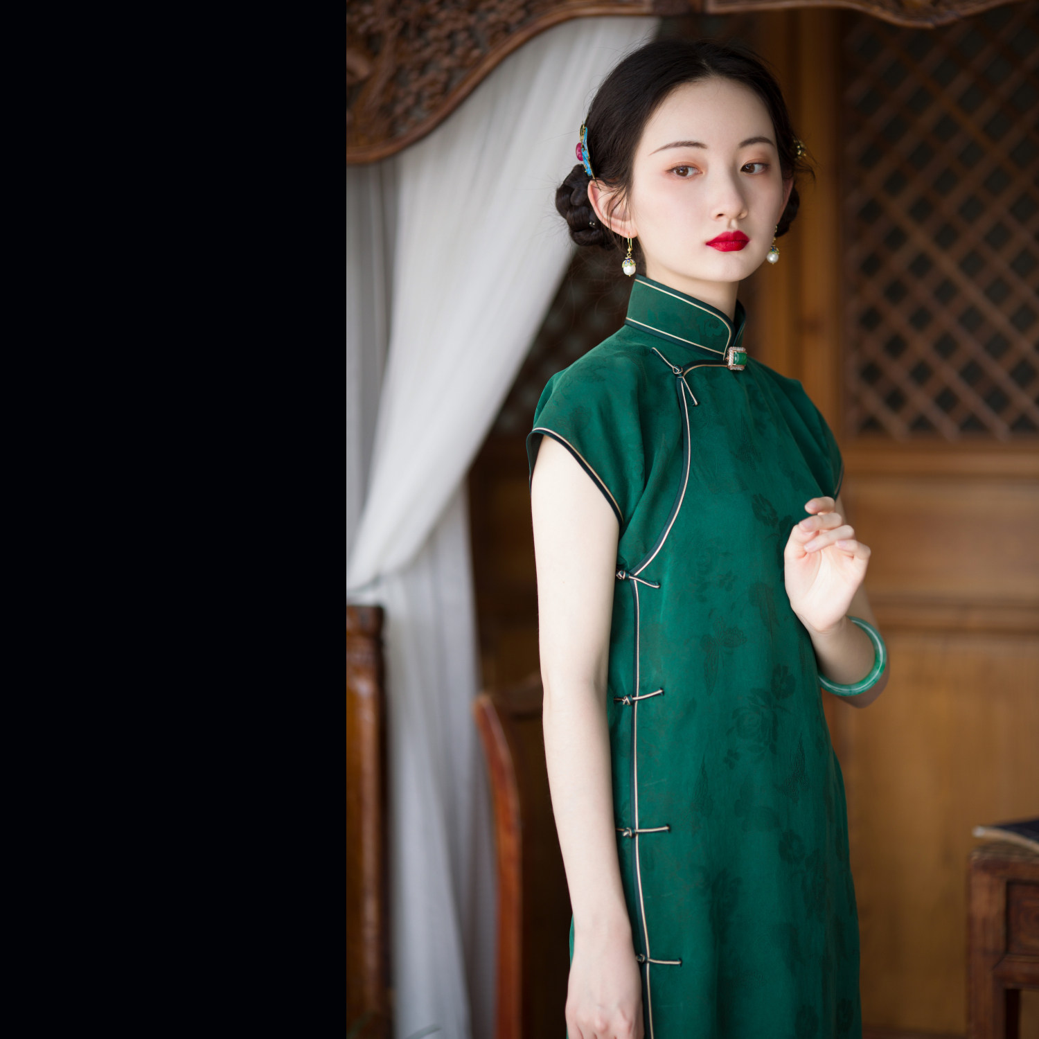 萱蝶立领旗袍平裁古法开襟全开盘扣意丨香云旗袍