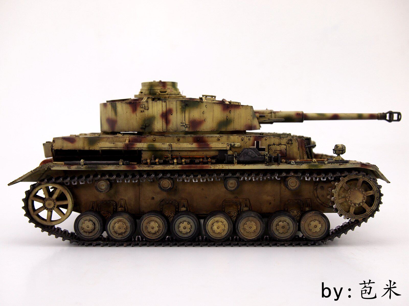 威龙dragon6330德国四号坦克43炮模型成品代工坦克