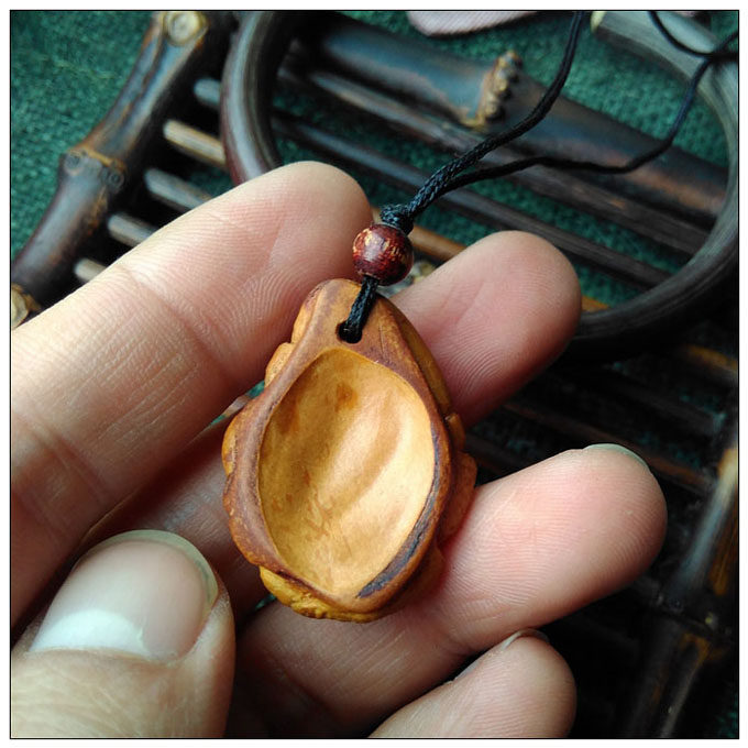 天眼暴老桃核手工打磨制作护身项坠吊坠趋吉避凶项坠