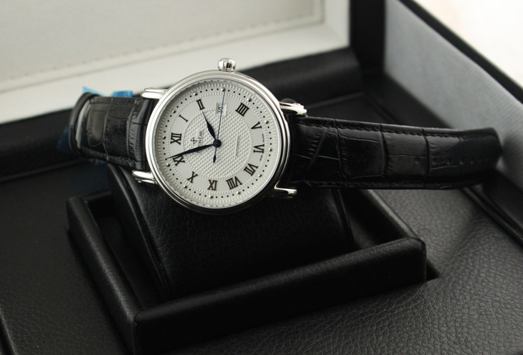 希尔顿伯爵h41142333男士机械皮带款式国产腕表