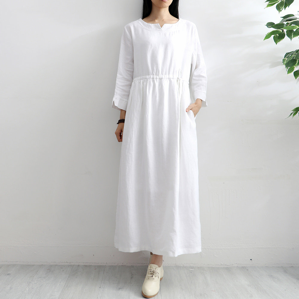 夏白色棉麻连衣裙长裙女中长款旅行文艺范宽松亚麻裙仙气袍子秋冬